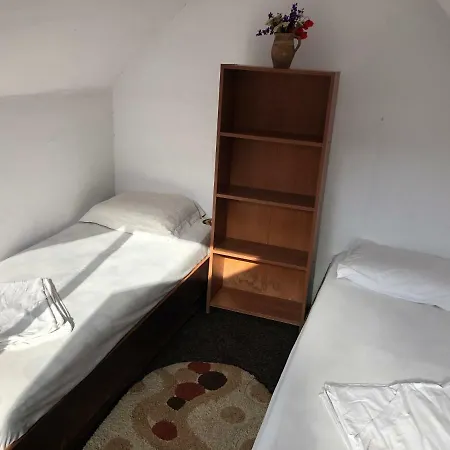 Popasul Pescarilor Konukevi *